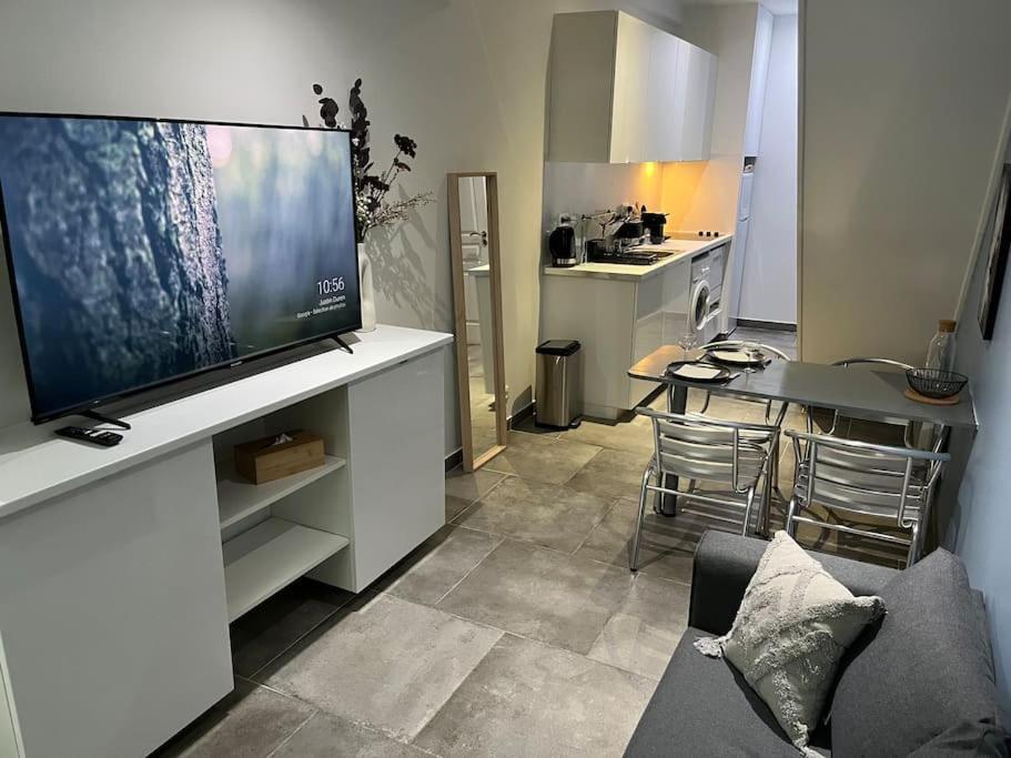 Magnifique Duplex Central A 2 Min De La Gare. Vernon  Luaran gambar
